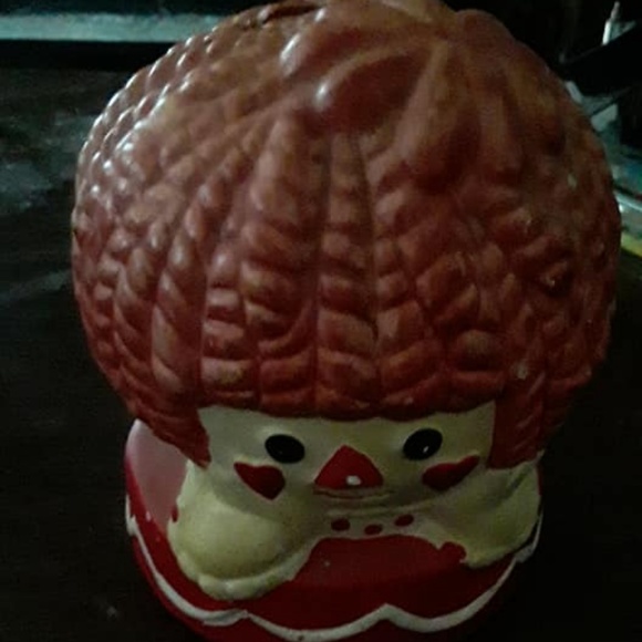 Raggedy Ann Other - Ceramic raggedy Ann bank